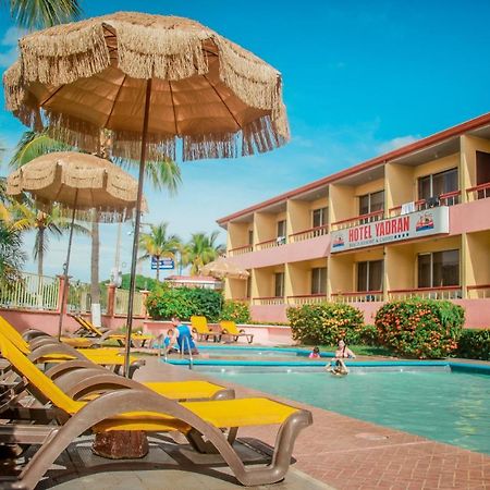 Hotel Yadran Beach Resort 푼타레나스 외부 사진