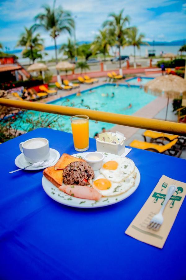 Hotel Yadran Beach Resort 푼타레나스 외부 사진